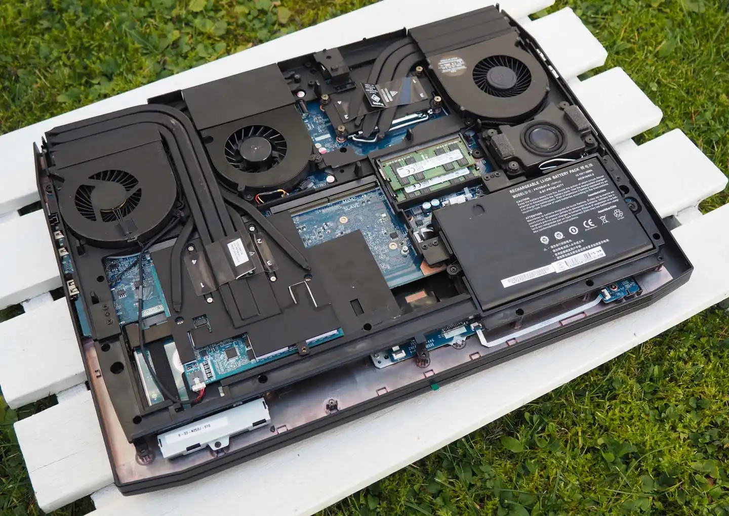 Замена или ремонт видеочипа ноутбука Packard Bell во Владимире